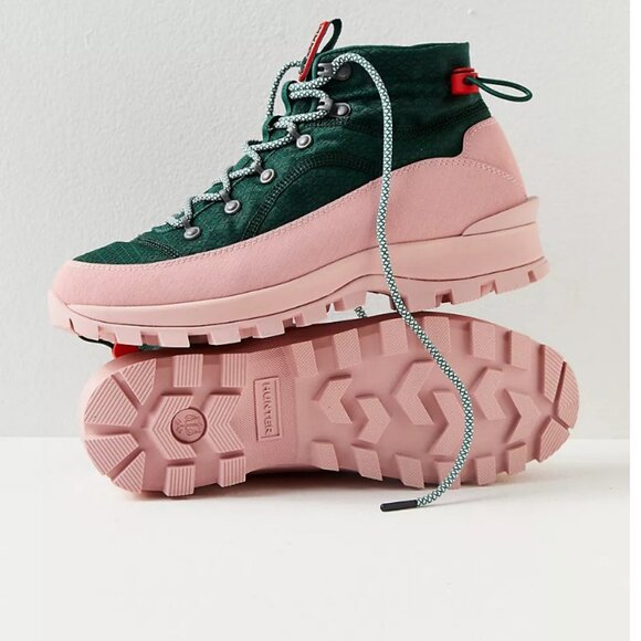 Hunter Travel Explorer Boots (6.5) - Picture 2 of 15